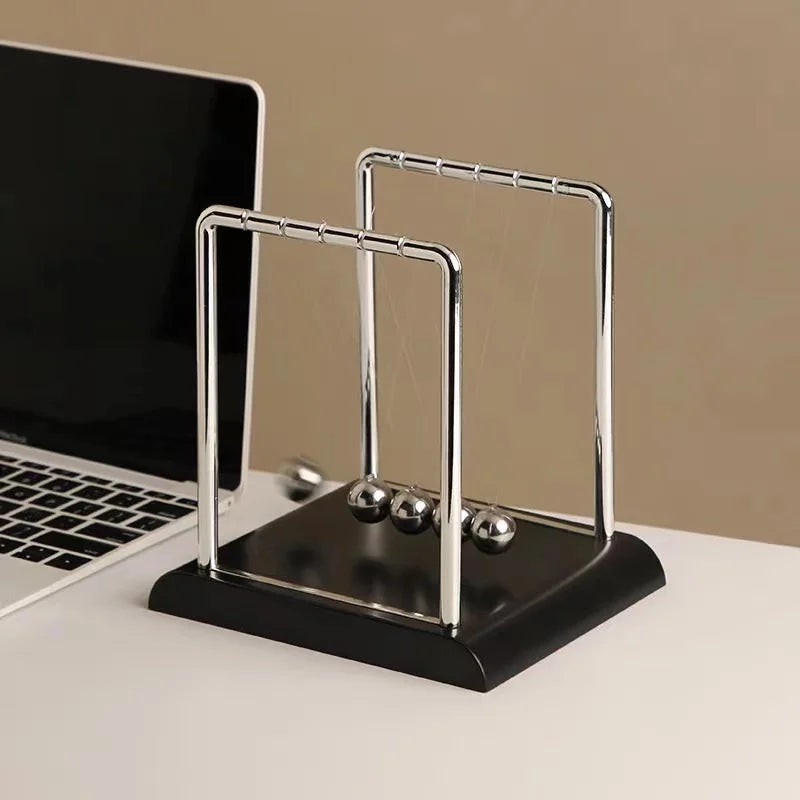 Newton’s Cradle Balance Balls – Desk Motion Toy