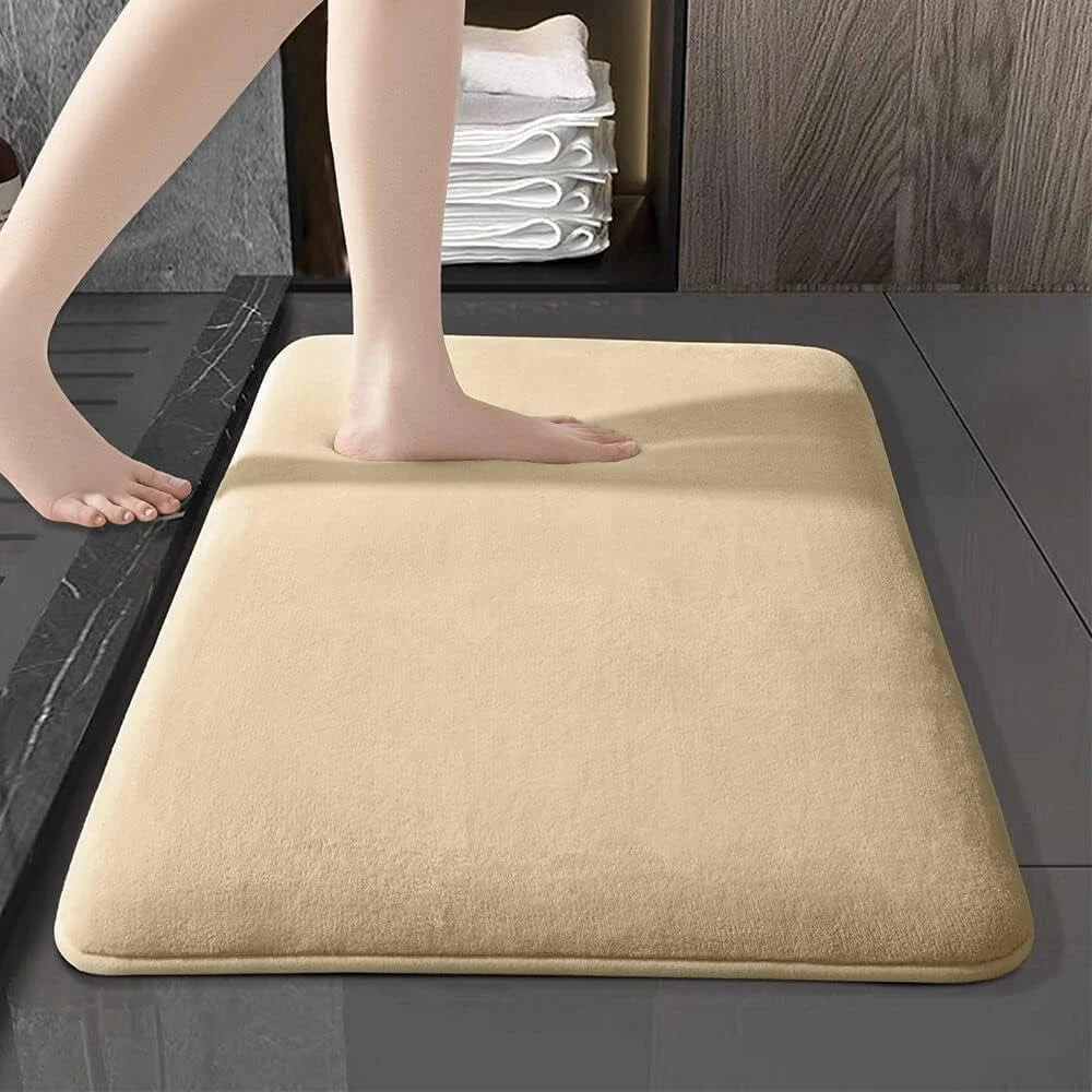 Absorbent Non-Slip Bathroom Floor Mat